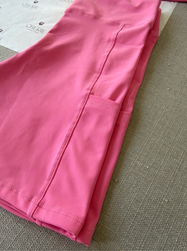 Conjunto Livia rosa e preto