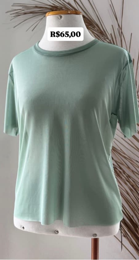 Camiseta tela verde claro