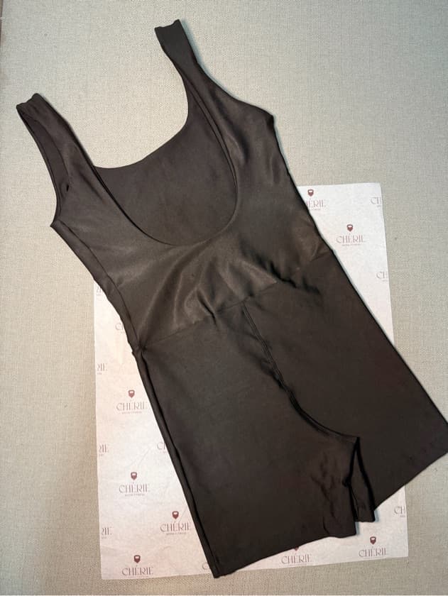 Macacão Costa Nua Brown